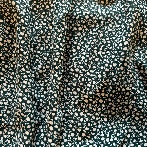 New abercrombie long sleeve - Picture 4 of 4